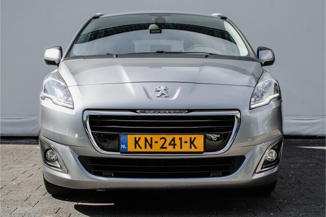 Peugeot 5008 1.2 PureTech Style 5p. Full map navigatie/ Cruise control/ Climate control/ Tel. bluetooth