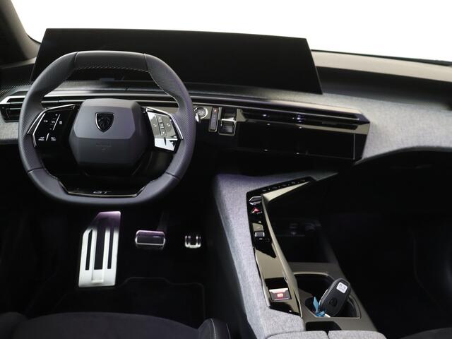 Peugeot 5008 e-5008 210 PK GT 73 kWh Parkeerhulp V+A | Keyless | Apple Carplay | Navigatie