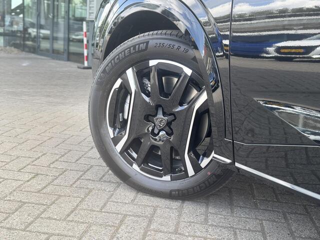 Peugeot 5008 e-5008 GT Avantage 73 kWh | NIEUW | SNEL RIJDEN | 500KM ACTIERADIUS WLTP | NAVIGATIE| 7-ZITS | ADAPTIEVE CRUISE CONTROL | STOELVERWARMING