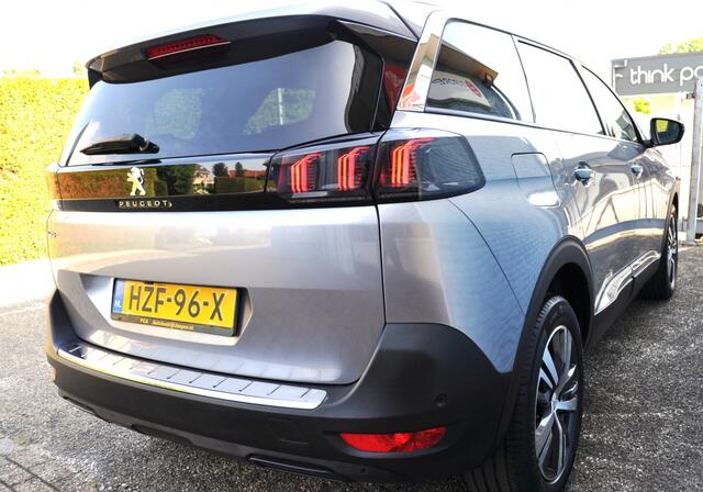Peugeot 5008 1.2 Allure Pack Aut. 7p Nav sv pdc v+a cam LED