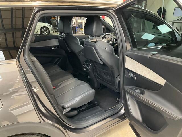 Peugeot 5008 1.2 PURETECH GT AUTOMAAT 7P Elek. achterklep | Dodehoeksensoren | Stoelverwarming
