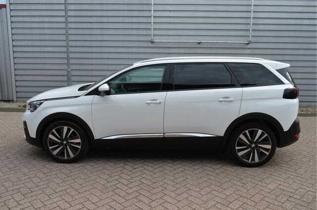 Peugeot 5008 1.2 PureTech Blue Lease Premium O.a: Afn. Haak, PDC, Clima, Navi, Carplay, Rijklaar, Etc. All-in prijs!