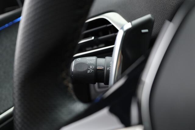 Peugeot 5008 1.2 PureTech GT-Line 7pers. | Pano | Trekhaak | Camera | Dodehoek | Apple CarPlay & Android Auto |