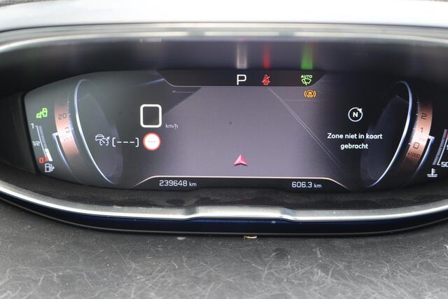 Peugeot 5008 2.0 BlueHDI GT Virtual Cockpit, Camera, Navigatie, 7 Persoons, Trekhaak, Apple Carplay, Adaptieve cruise control