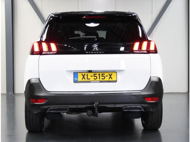 Peugeot 5008 1.2 130PK Blue Lease Premium | AppleCarPlay/AndroidAuto | Cruise Control | Climate Control | Camera | LED | 7 PERSOONS! | Navigatie | Isofix | Privacy Glass | Parkeersensoren | Trekhaak | Two-tone | Elektrische Klep |