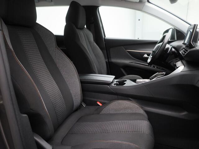 Peugeot 5008 1.2 PureTech 130 PK Automaat Active 7-Pers. | CAMERA | CARPLAY