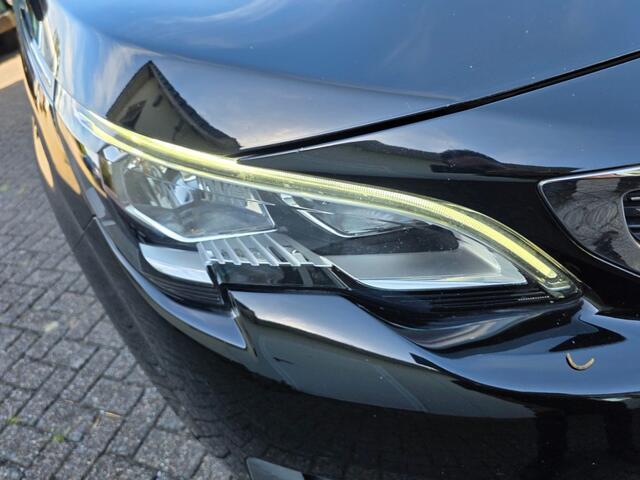 Peugeot 5008 1.2 Allure 7 persoons 360 modificatie motor