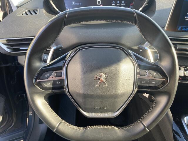 Peugeot 5008 1.2 PureTech Allure 7 Persoons Automaat Leer LED Trekhaak