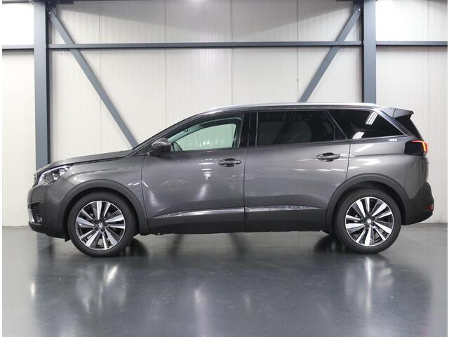 Peugeot 5008 130PK Premium Avantage | AUTOMAAT | AppleCarPlay/AndroidAuto | Cruise Control | Climate Control | Camera | LED | 7 PERSOONS! | Navigatie | Isofix | Privacy Glass | Parkeersensoren | Elektrische Klep |