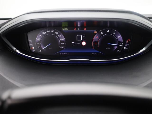 Peugeot 5008 1.2 PureTech 130 PK Automaat Allure 7-Pers. | CAMERA | ADAPTIVE | KEYLESS | TREKHAAK