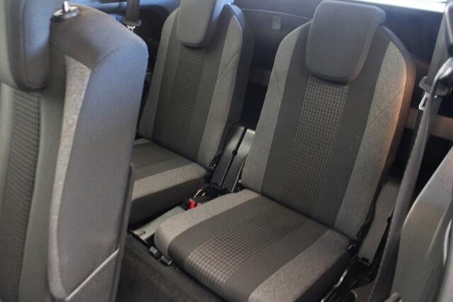 Peugeot 5008 1.2 PureTech Active Pack Business |Navi|Carplay|