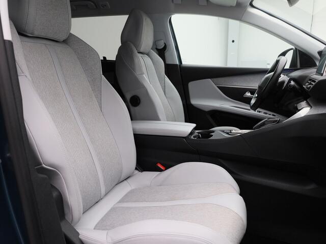 Peugeot 5008 1.2 PureTech 130 PK Automaat Allure 7-Pers. | CAMERA | KEYLESS | CARPLAY