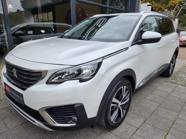 Peugeot 5008 1.2 Allure 131pk | 7-pers | Carplay | Leder | Distr. vern. | Parelmoer | Zeer nette staat!