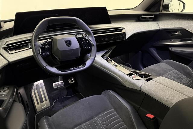 Peugeot 5008 e-5008 GT Avantage 73 kWh 210 | 100% Elektrisch | 7-Zits | Mistral Executive Interior | 360 vision & Drive Assist Pack | Adaptieve Cruise Control | Handsfree achterklep | BTW Auto | Demo