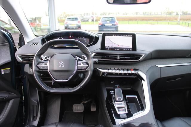 Peugeot 5008 1.2 PureTech Premium Avantage 7P/Trekhaak/Pano/N.A.P.