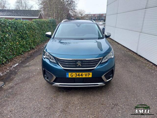 Peugeot 5008 - 1.2 PureTech Crossway