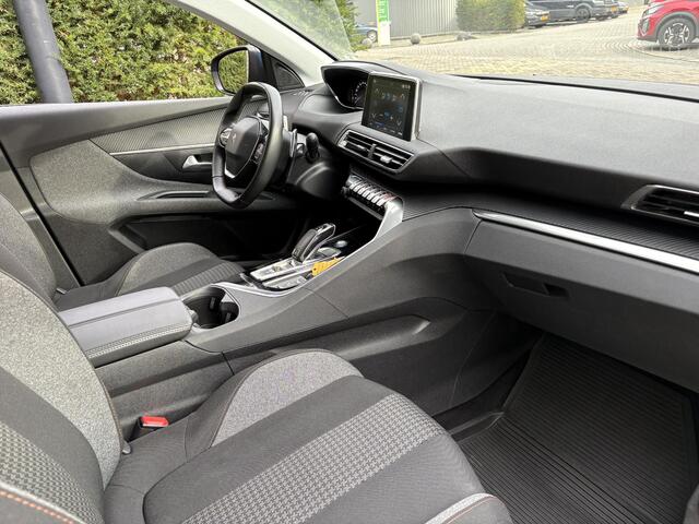 Peugeot 5008 1.2 PureTech Blue Lease Premium Automaat, 7 Persoons, Camera, Stoelverwarming, Parkeersensoren