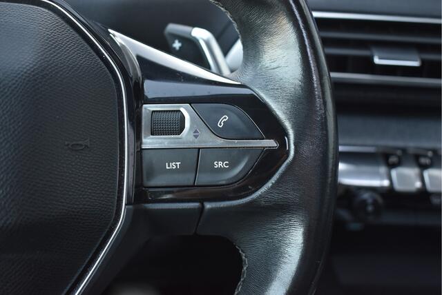 Peugeot 5008 1.2 PureTech Allure 7 pers. Panorama, Trekhaak, Cruise, Virtual cockpit, 360", Carplay