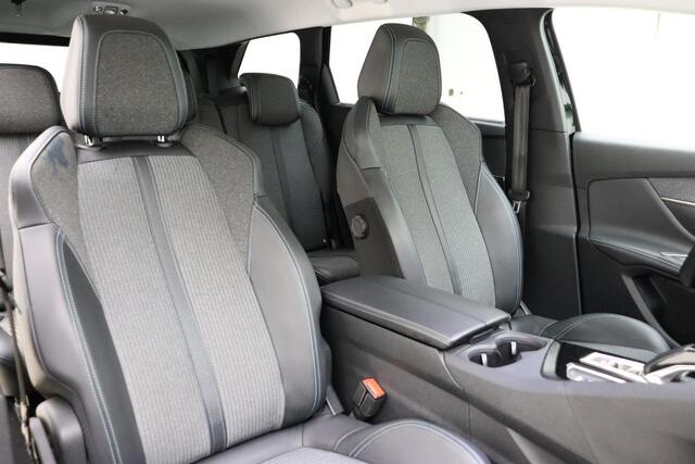 Peugeot 5008 1.2 PureTech Allure Pack Business 130 PK | Automaat | 7-zits | Camera | Cruise Control | Navigatie | Climate Control | Start/stop |Getinte ramen | 1e eigenaar