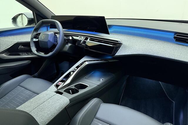 Peugeot 5008 1.2 Hybrid 145 GT | Elektr. achterklep | 7 persoons | Achteruitrijcamera | Navigatie | Keyless Entry | Adaptieve Cruise Control