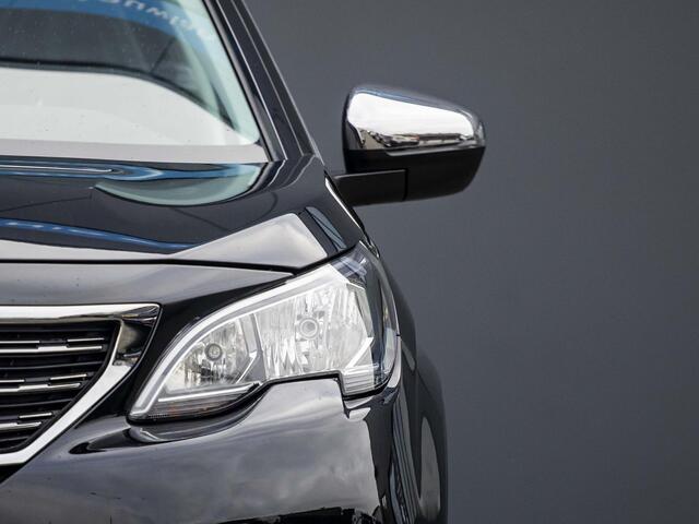 Peugeot 5008 1.2 PureTech Crossway