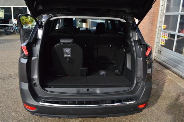 Peugeot 5008 zitplaatsen, Camera voor en 1.2 PureTech Allure