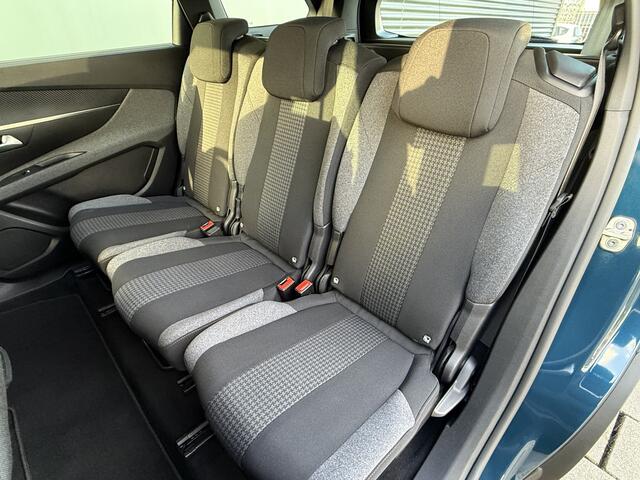 Peugeot 5008 BWJ 10-2021 | 1.2T 131PK 7PERS ACTIVE | CLIMA | NAVI | CRUISE | 17'' LMV | PDC |