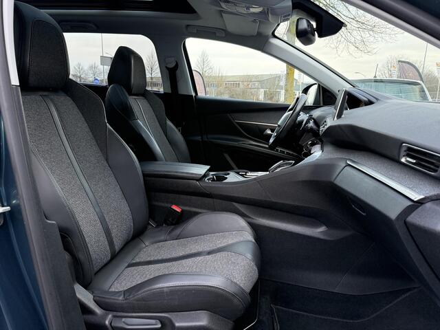 Peugeot 5008 1.2 PureTech Allure 1e Eigenaar,7 Persoons,Afn.Trekhaak,360° Camera,Pano,Apple Carplay/Android Auto,Navi,Clima,Cruise,Halfleder,N.A.P,Dealer Onderhouden,Pdc V+A,Lm velgen Extra,N.A.P,Nieuwe Apk Bij Aflevering