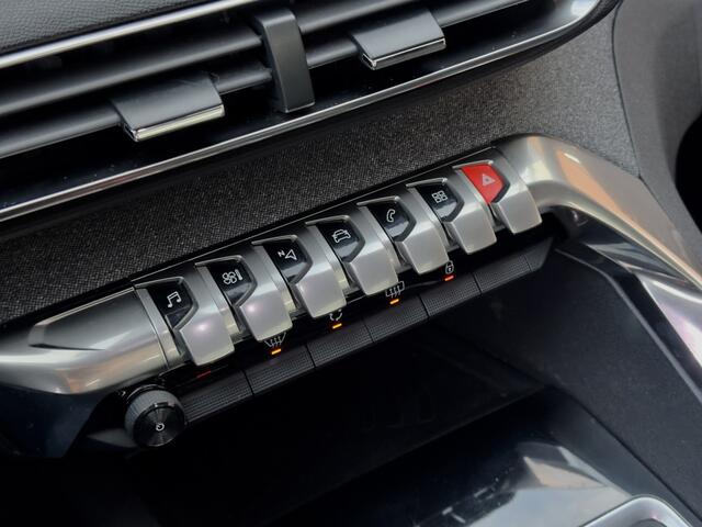 Peugeot 5008 1.2 GT-LINE PURE TECH BLEU 7PERS PANODAK LEDER NAVI CAMERA DIGI-DASH APPLE-CARPLAY LED LMV PDC