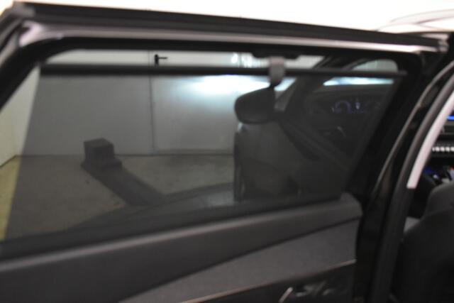 Peugeot 5008 1.2 PureTech BL Premium 7p Avant Panodak Camera EL aKlep Winterpack