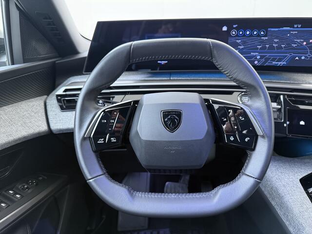 Peugeot 5008 1.2 Hybrid 136 Allure