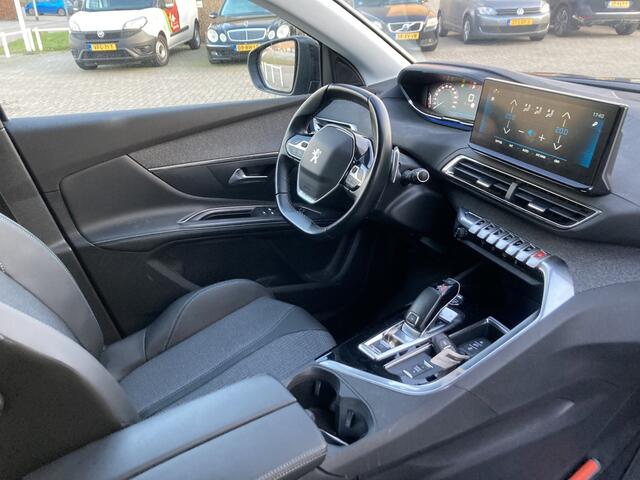 Peugeot 5008 1.2 PT Allure 7 Persoons Automaat Trekhaak Navi