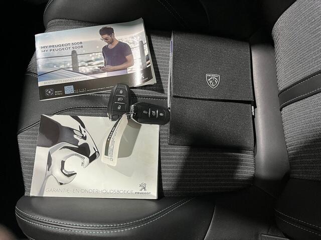 Peugeot 5008 1.2 PT Allure 7 Persoons Automaat Trekhaak Navi