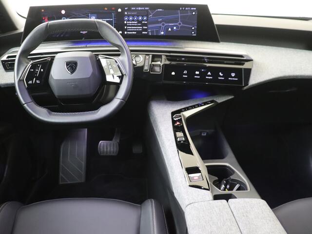 Peugeot 5008 1.2 Hybrid 136 Allure