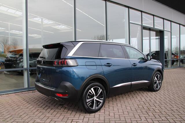 Peugeot 5008 1.2 PureTech 130pk GT Automaat 7-zits Airco Navi Camera Carplay