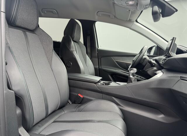 Peugeot 5008 130pk PT Allure 7p., Trekhaak | Camera | Navi & CarPlay