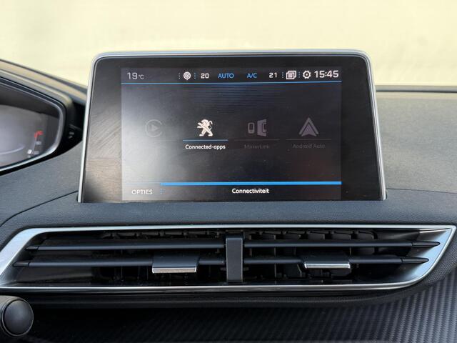 Peugeot 5008 1.2 PureTech/ Navi/PDC/AUT/7-Zits