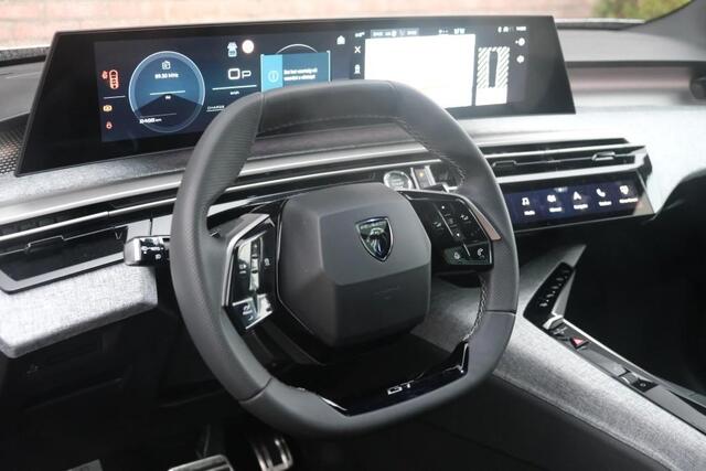 Peugeot 5008 1.2 Hybrid 145pk e-DCS6 GT 7 Persoons | Navi | App Connect | Adaptive Cruise | Panoramadak | Camera | Keyless | Stoelverwarming | Elektrische Achterklep | PDC