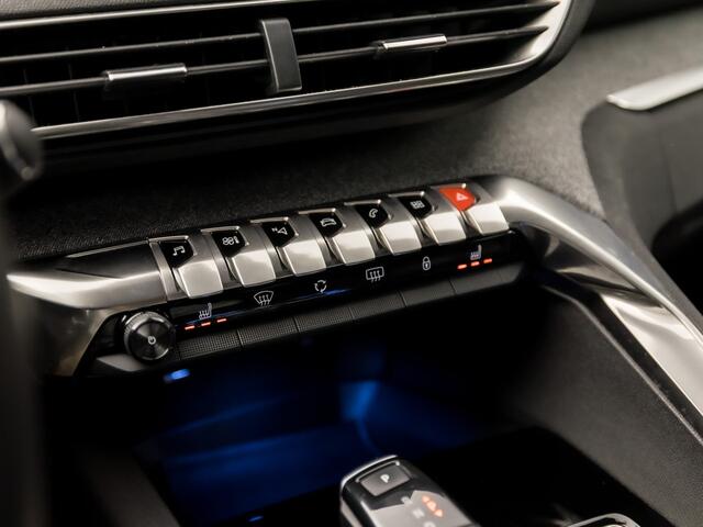 Peugeot 5008 1.2 PureTech Allure Sport 7 Persoons 131Pk Automaat (APPLE CARPLAY, GROOT NAVI, MEMORY SEATS, LEDER, STOELVERWARMING, 360 CAMERA, GETINT GLAS, NIEUWE APK, NIEUWSTAAT)