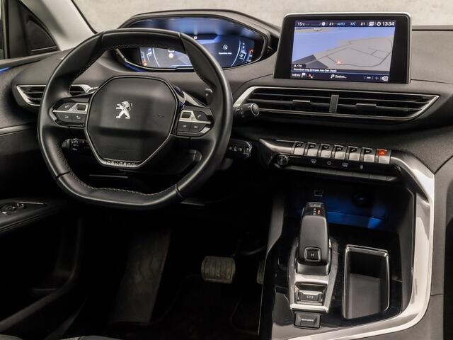 Peugeot 5008 1.2 PureTech Allure Sport 7 Persoons 131Pk Automaat (APPLE CARPLAY, GROOT NAVI, LEDER, PARKEERSENSOREN, SPORTSTOELEN, GETINT GLAS, LANE ASSIST, CRUISE, NIEUWE APK, NIEUWSTAAT)