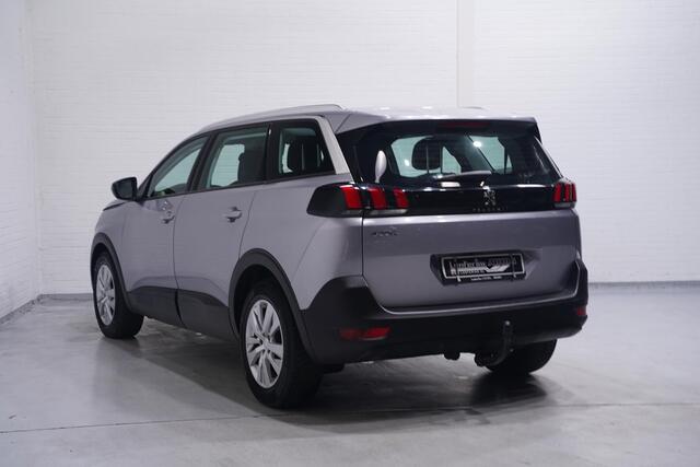 Peugeot 5008 1.2 PureTech Active 7-persoons cruise-controle climate-controle PDC v+a camera trekhaak 17"lmv stuurbediening bleutooth stoelverwarming