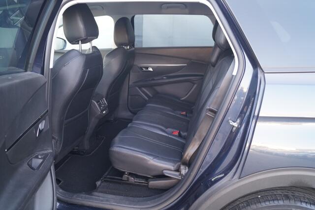 Peugeot 5008 1.2 PureTech 130pk Executive 7-persoons -NW.MOTOR-NAVI-ECC-