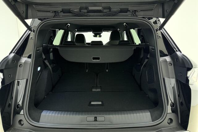 Peugeot 5008 1.2 Hybrid 145 GT Exclusive AGR l Nappa Leder l Elektrisch Verstelbaar + Verwarmd/Massage l Matrix LED l Panoramic View l 360 Vision l ACC l DAB l Wireless Apple Carplay & Android Auto l Bluetooth l PDC l LMV