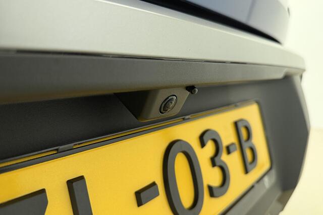 Peugeot 5008 1.2 Hybrid GT Exclusive 145 Pk | NAPPA Leer | Panoramisch Schuif/Kantel Dak | Stoelverwarming & Stoelverkoeling | Electrische Achterklep