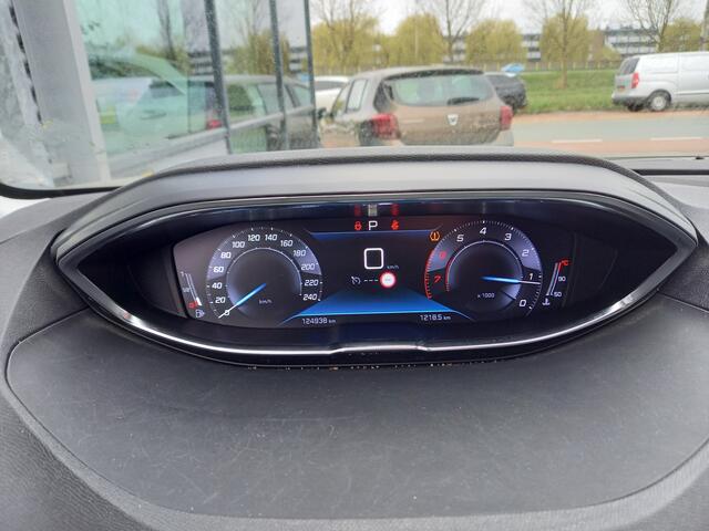 Peugeot 5008 1.2 PureTech Allure Avantage - NL AUTO - 1 EIGENAAR - DIST.RIEM IS VERV -
