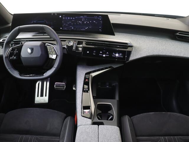 Peugeot 5008 1.2 Hybrid 145 GT