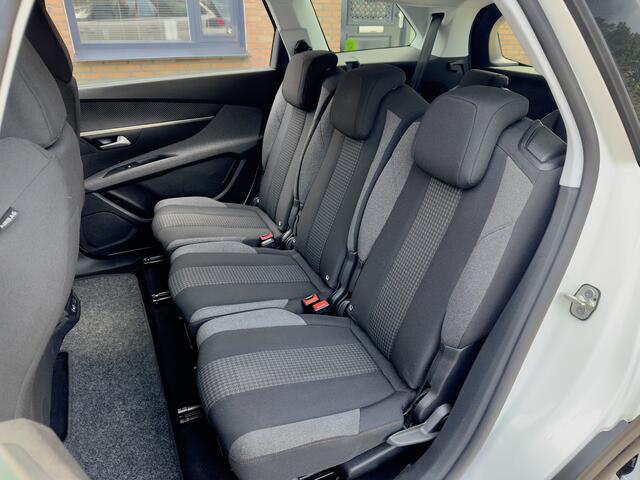Peugeot 5008 1.2 AUT8 ACTIVE 7PERS AIRCO LED LMV PDC