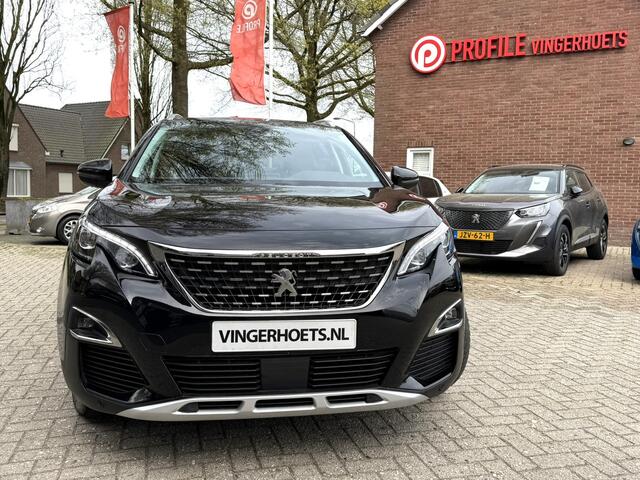 Peugeot 5008 130 Pk Benzine 5-Persoons Luxe Allure Zwart * Trekhaak * Navigatie * 1/2 Lederen Interieur * L.M. Velgen * Climate & Cruise Control * Hoge Zit * Vingerhoets; Vierde Generatie Eersteklas Service. Al meer dan 100 jaar een begrip in de Brabantse Kempen.