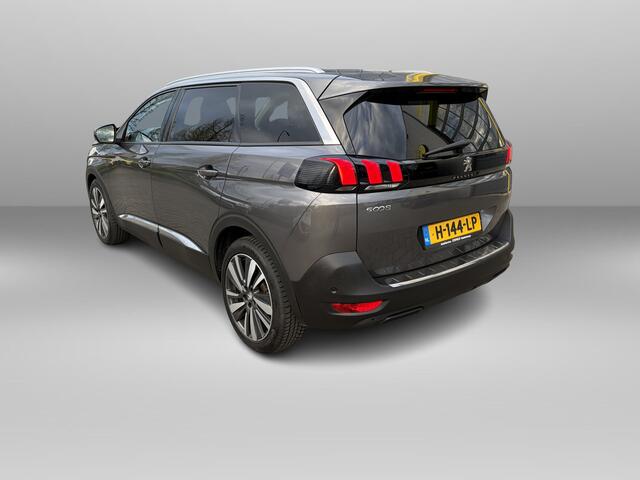 Peugeot 5008 1.2 Blue Lease Premium 7 persoons | Automaat | Stoelverwarming | Distributie is vervangen | Navi | Apple Android | Camera | Half Leer | LED |