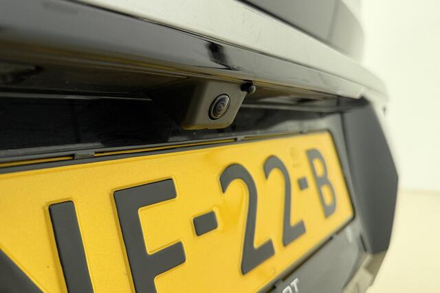 Peugeot 5008 e-5008 GT Exclusive 73 kWh | AGR, Elektrisch Verstelbare, Verwarmd en Massage stoelen l Matrix LED l Panoramic scherm 21inch l 360 Vision camera's l DAB+ l Wireless Apple Carplay & Android Auto l Alcantara bekleding